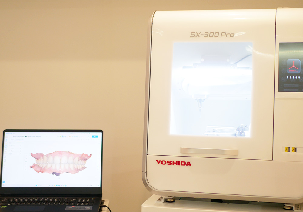 口腔内スキャナ/ミリングマシン
